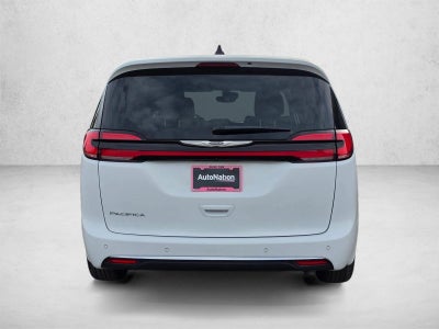 2024 Chrysler Pacifica Touring L FWD