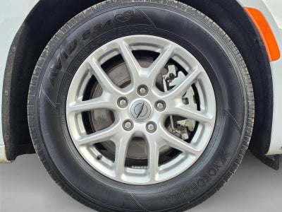 2024 Chrysler Pacifica Touring L FWD
