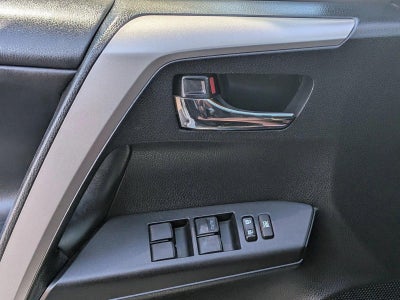 2018 Toyota RAV4 XLE AWD (Natl)