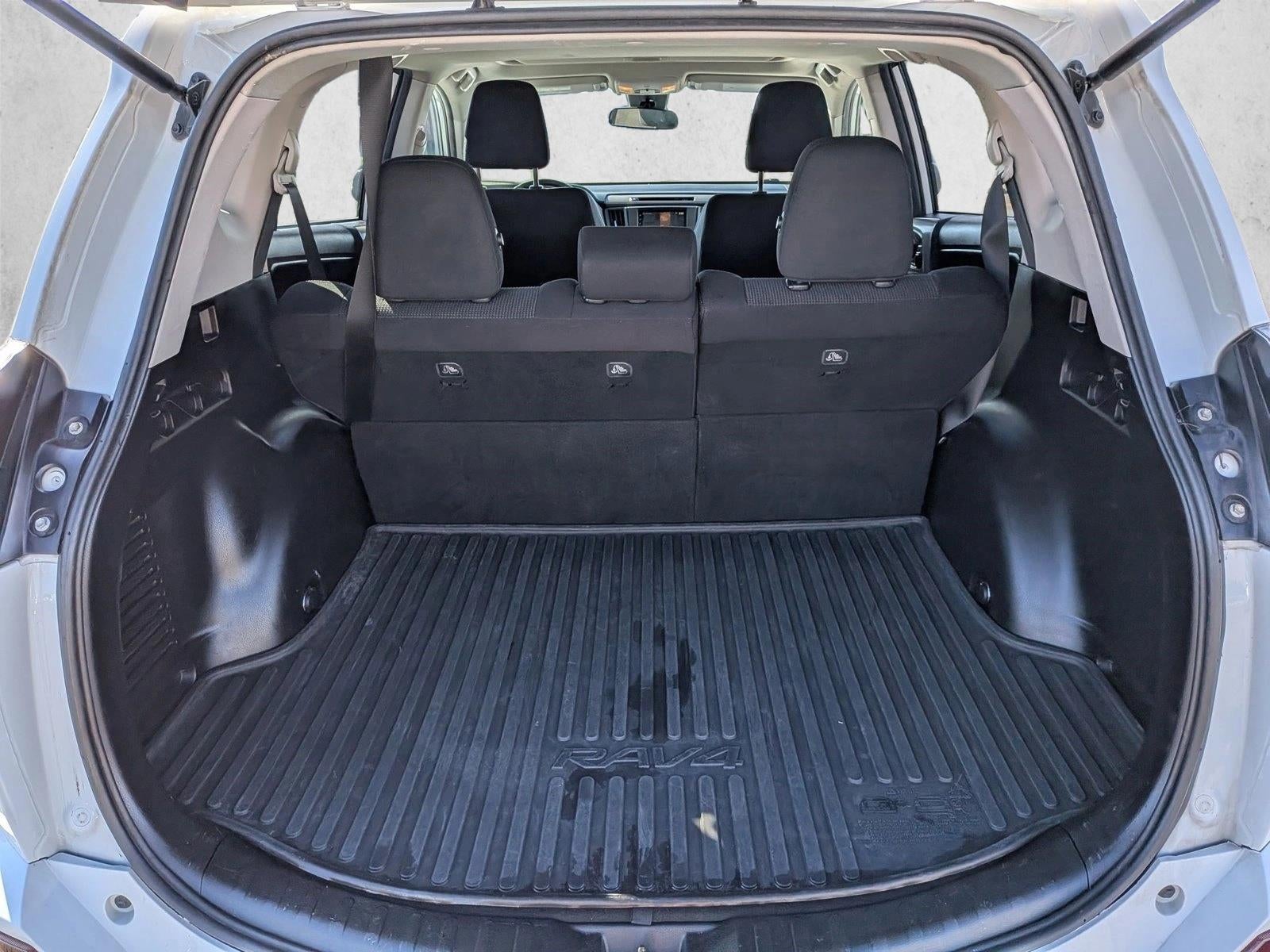2018 Toyota RAV4 XLE AWD (Natl)