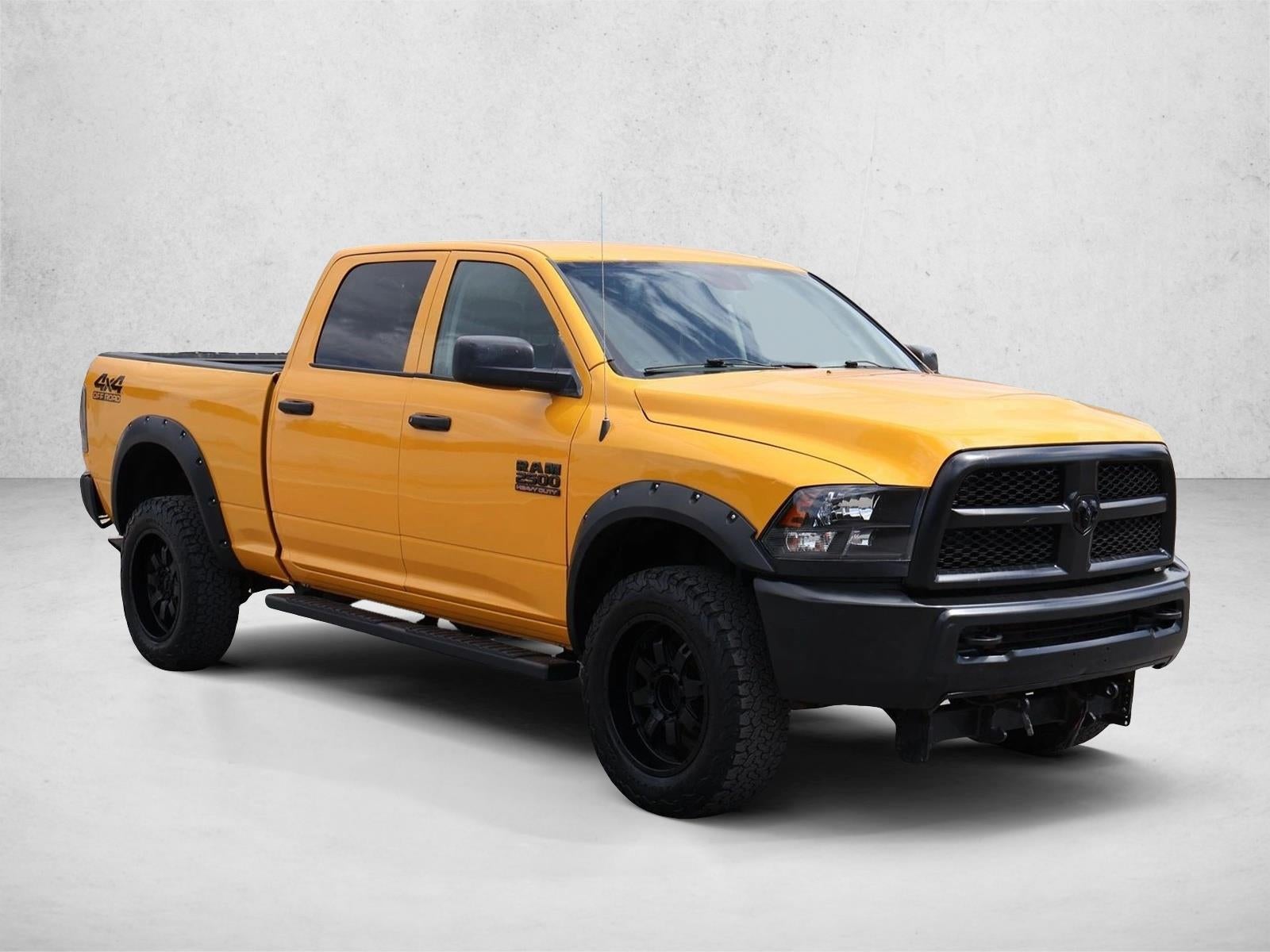 2018 RAM 2500 Tradesman 4x4 Crew Cab 6'4" Box