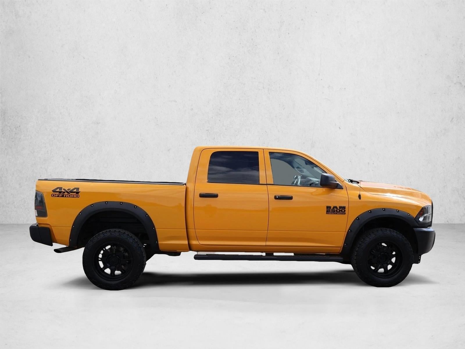 2018 RAM 2500 Tradesman 4x4 Crew Cab 6'4" Box