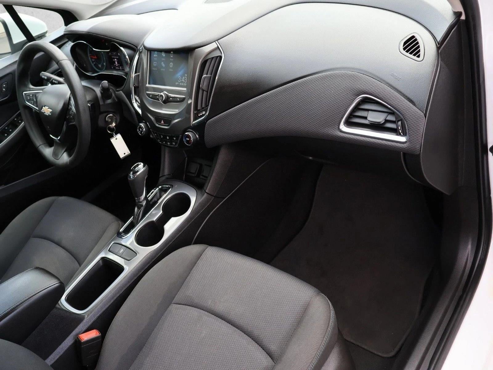 2018 Chevrolet Cruze Hatchback LT (Automatic)