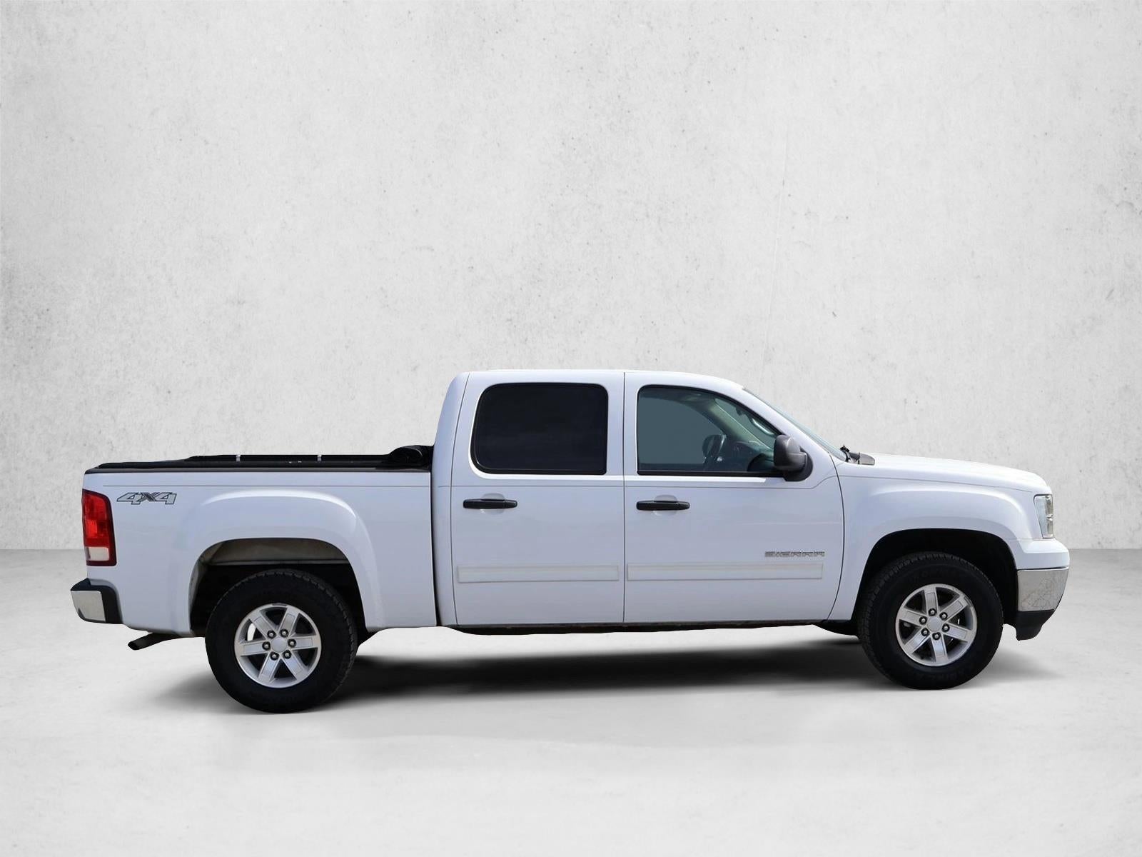 2012 GMC Sierra 1500 Crew Cab Short Box 4-Wheel Drive SLE