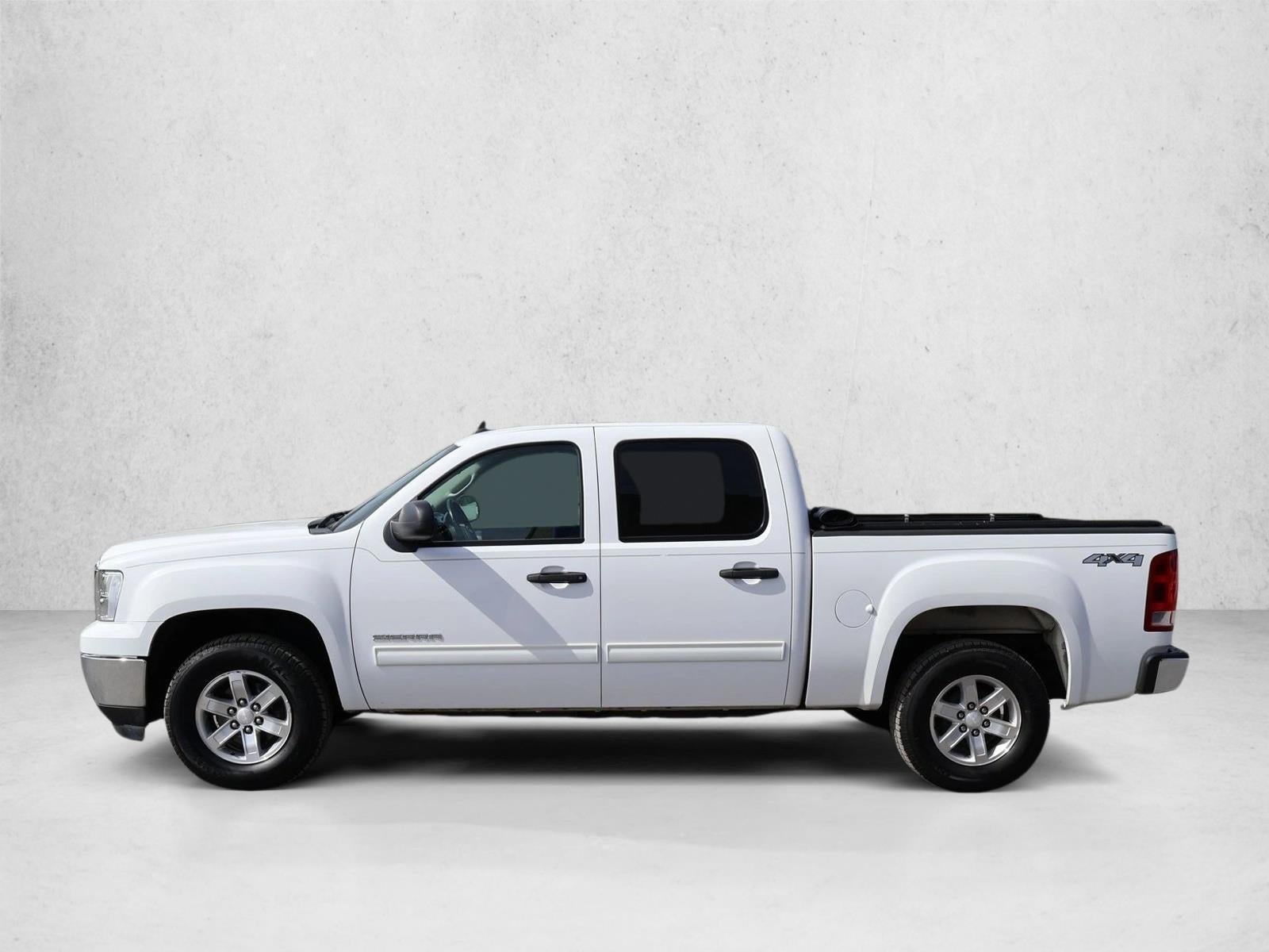 2012 GMC Sierra 1500 Crew Cab Short Box 4-Wheel Drive SLE