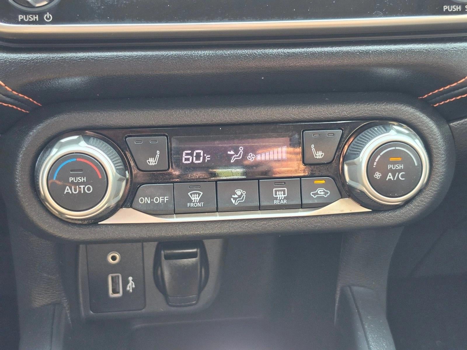 2020 Nissan Versa SR CVT