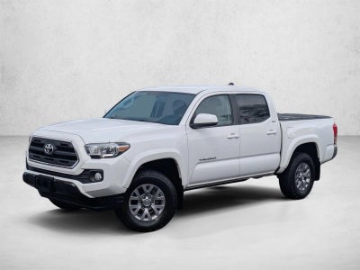 2017 Toyota Tacoma SR5 Double Cab 5' Bed V6 4x4 AT (Natl)