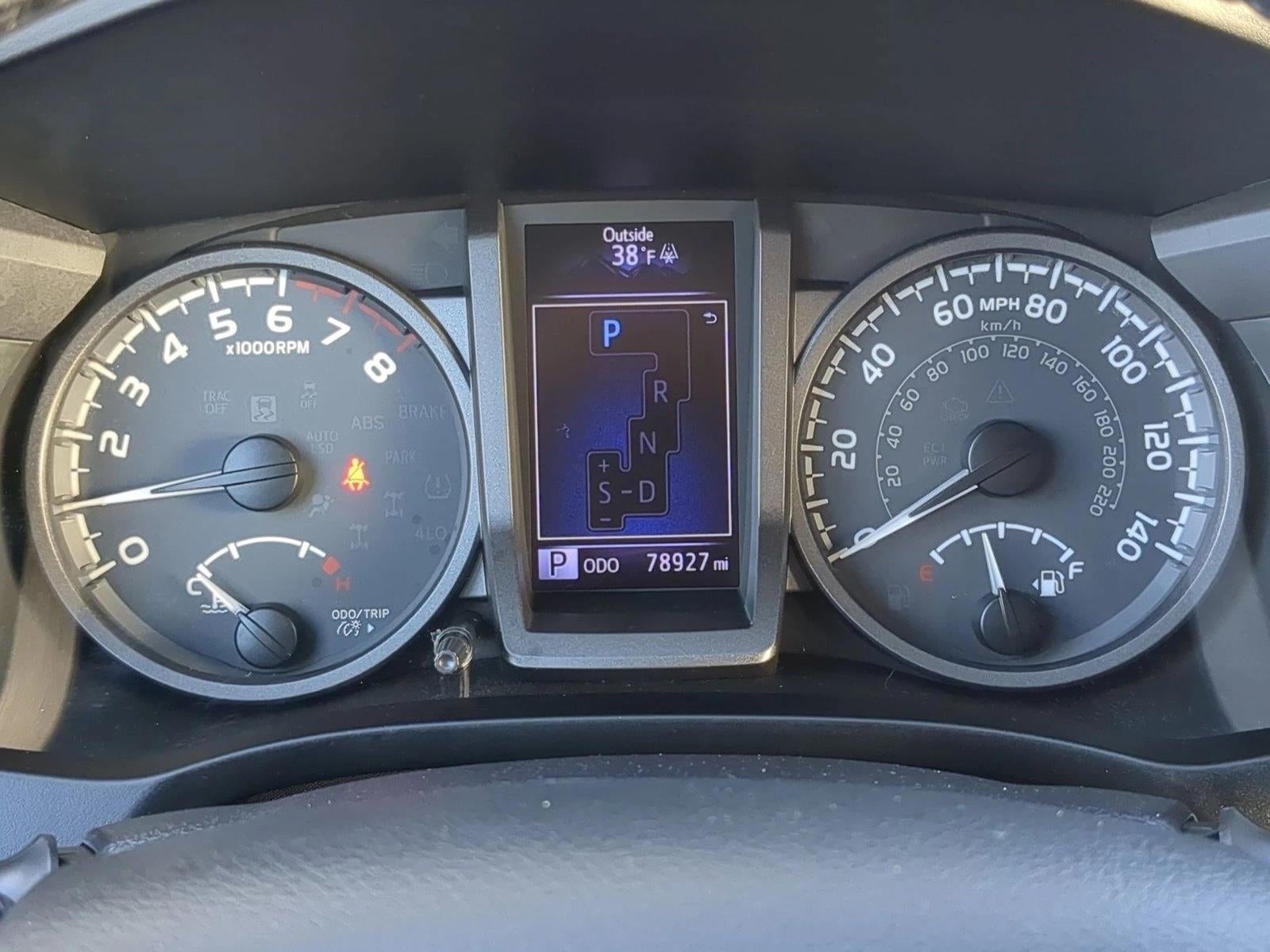 2017 Toyota Tacoma TRD Sport Double Cab 5' Bed V6 4x4 AT (Natl)