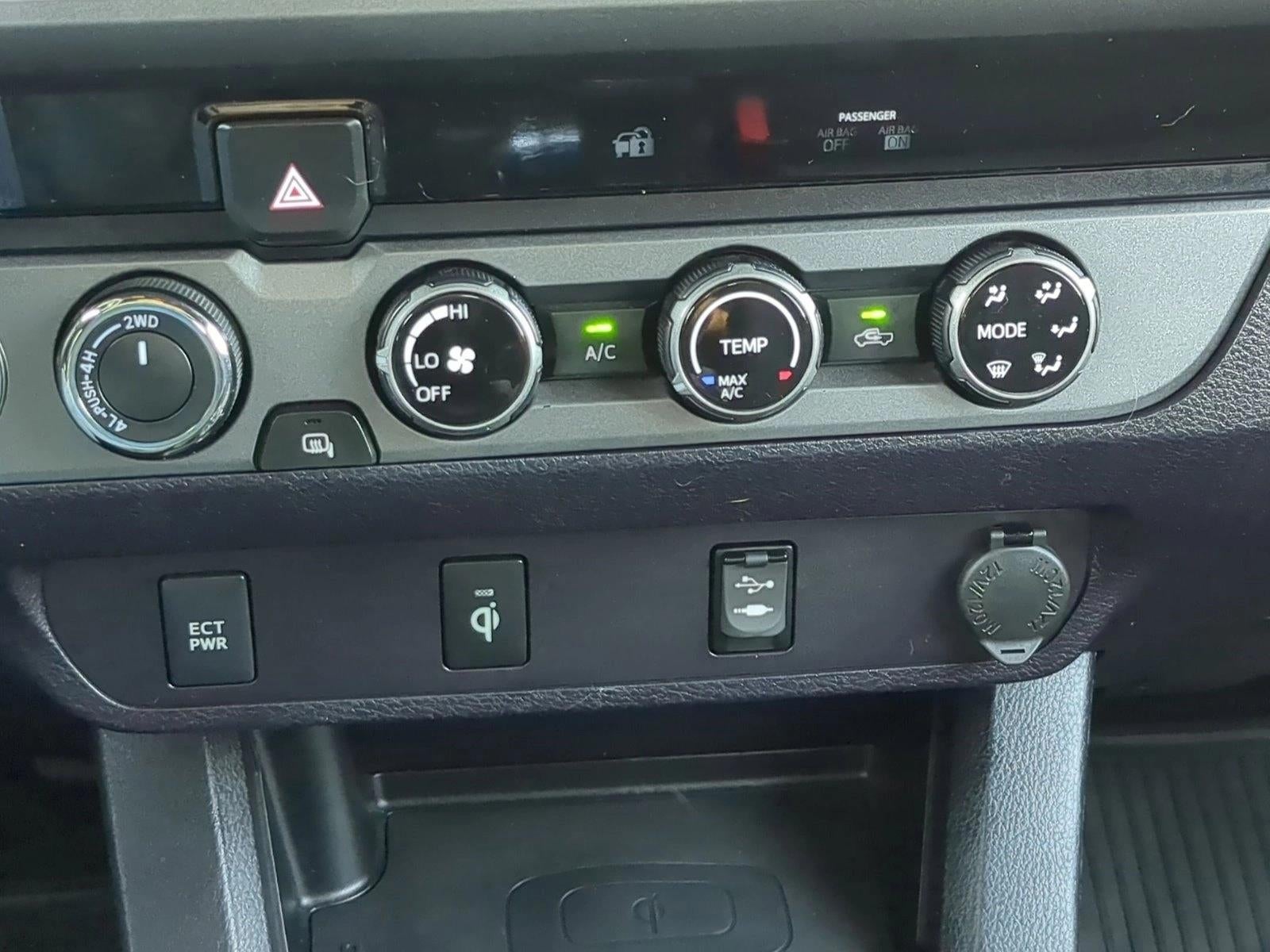 2017 Toyota Tacoma TRD Sport Double Cab 5' Bed V6 4x4 AT (Natl)