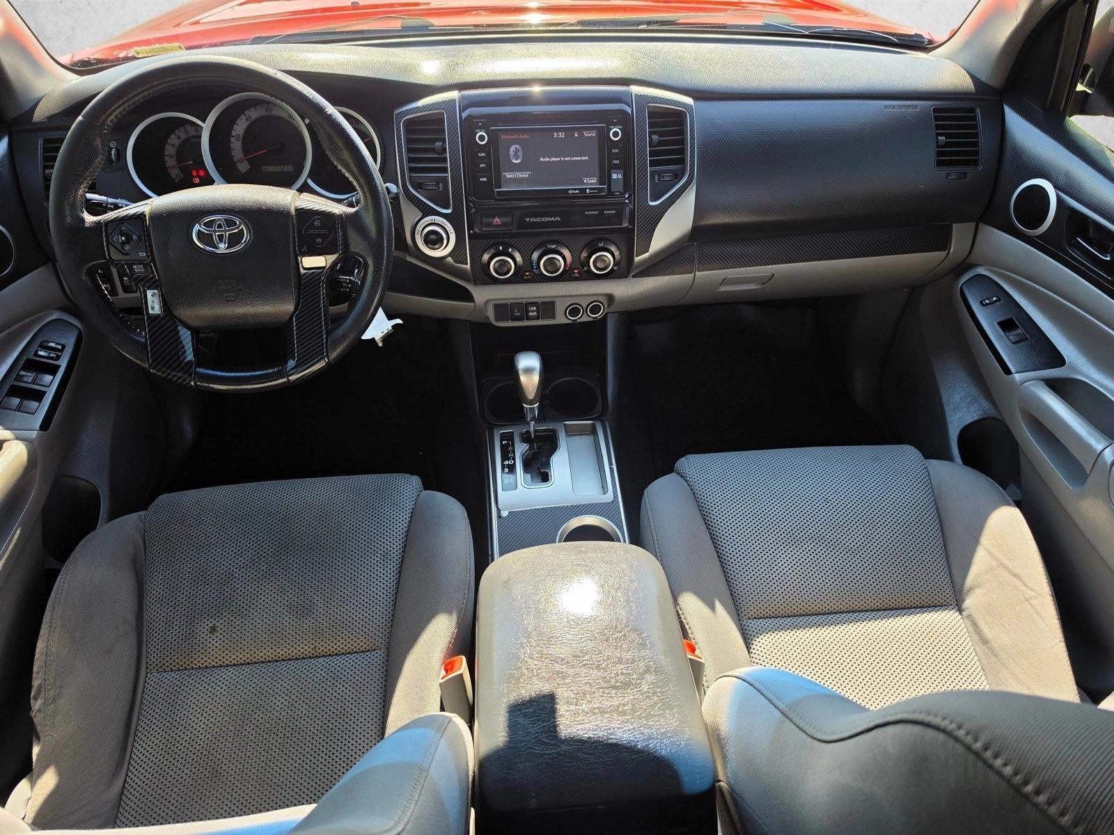 2015 Toyota Tacoma 4WD Double Cab Short Bed V6 Automatic (Natl)