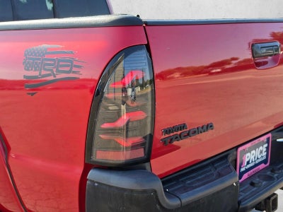 2015 Toyota Tacoma 4WD Double Cab Short Bed V6 Automatic (Natl)