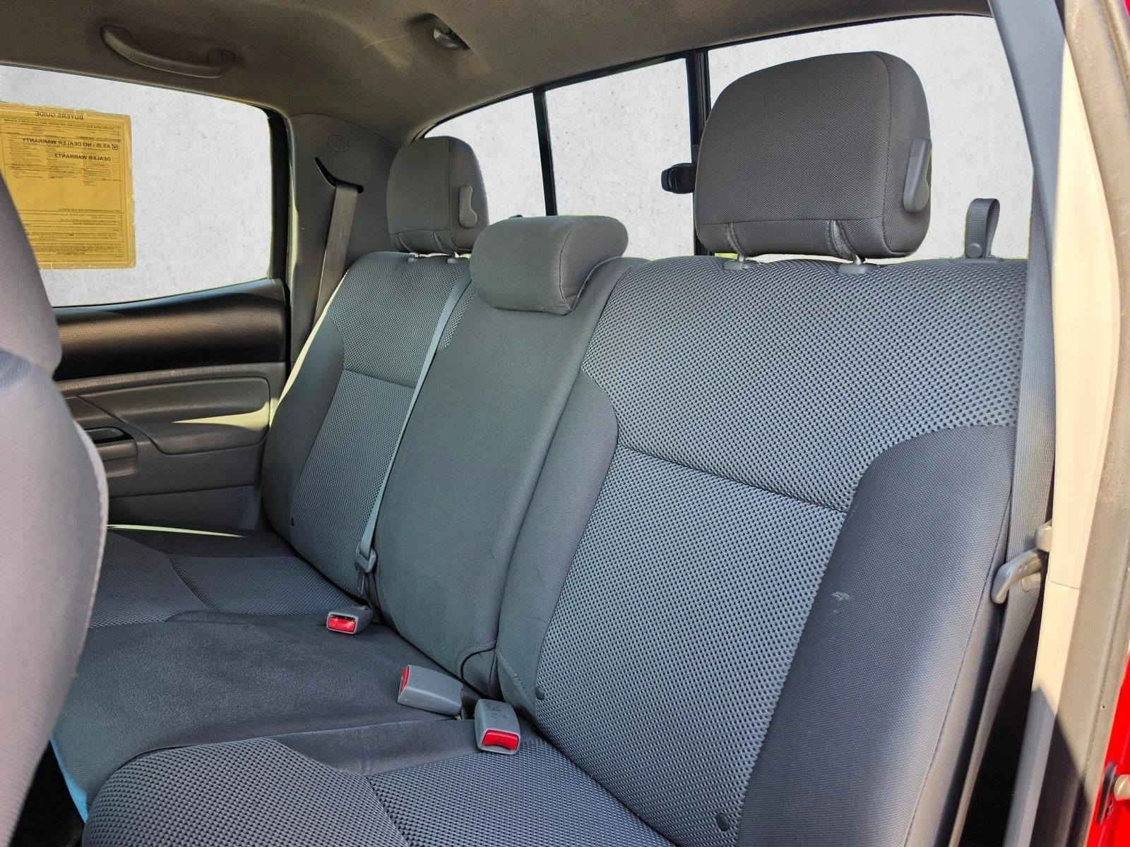 2015 Toyota Tacoma 4WD Double Cab Short Bed V6 Automatic (Natl)