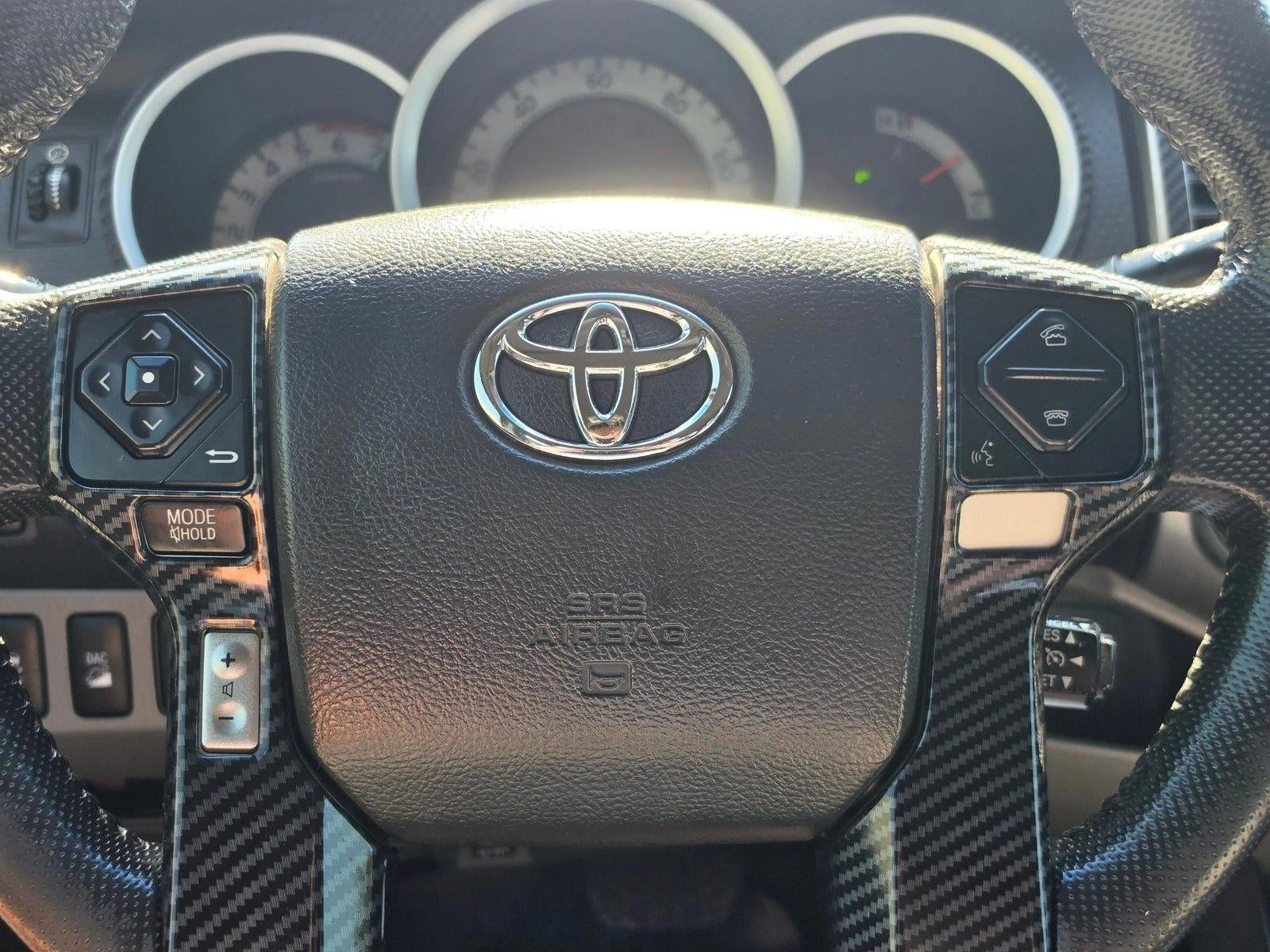 2015 Toyota Tacoma 4WD Double Cab Short Bed V6 Automatic (Natl)