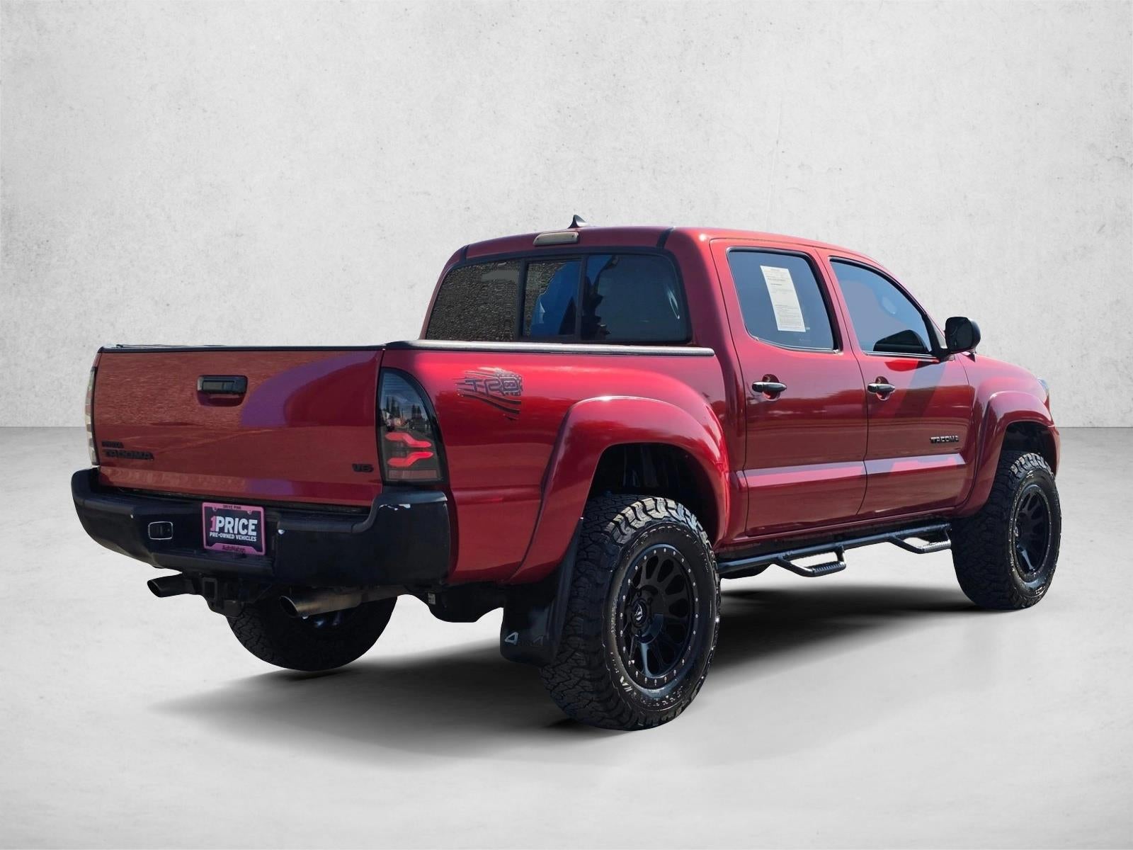 2015 Toyota Tacoma 4WD Double Cab Short Bed V6 Automatic (Natl)