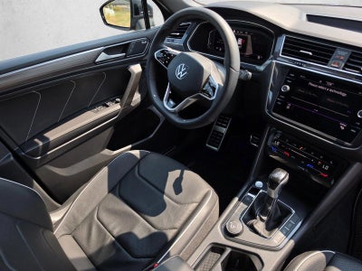 2022 Volkswagen Tiguan 2.0T SEL R-Line 4MOTION