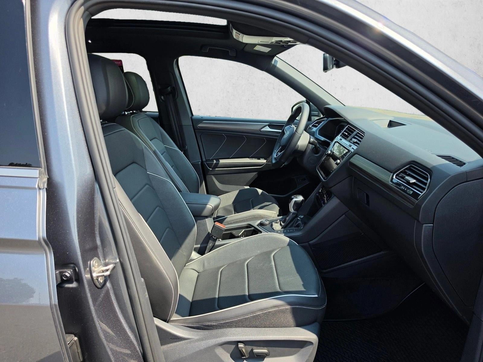 2022 Volkswagen Tiguan 2.0T SEL R-Line 4MOTION
