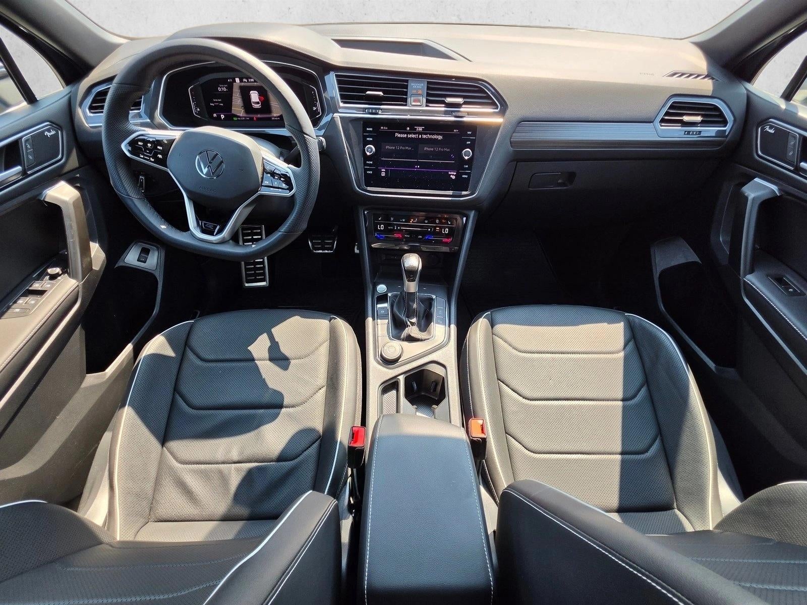 2022 Volkswagen Tiguan 2.0T SEL R-Line 4MOTION