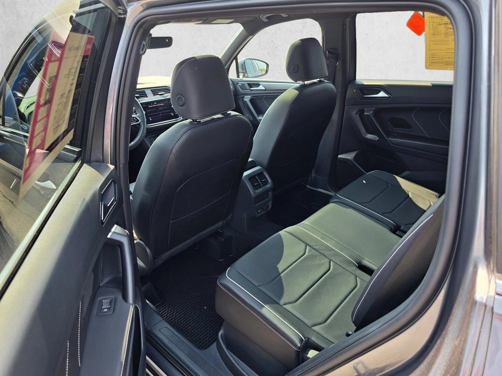 2022 Volkswagen Tiguan 2.0T SEL R-Line 4MOTION
