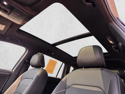 2022 Volkswagen Tiguan 2.0T SEL R-Line 4MOTION