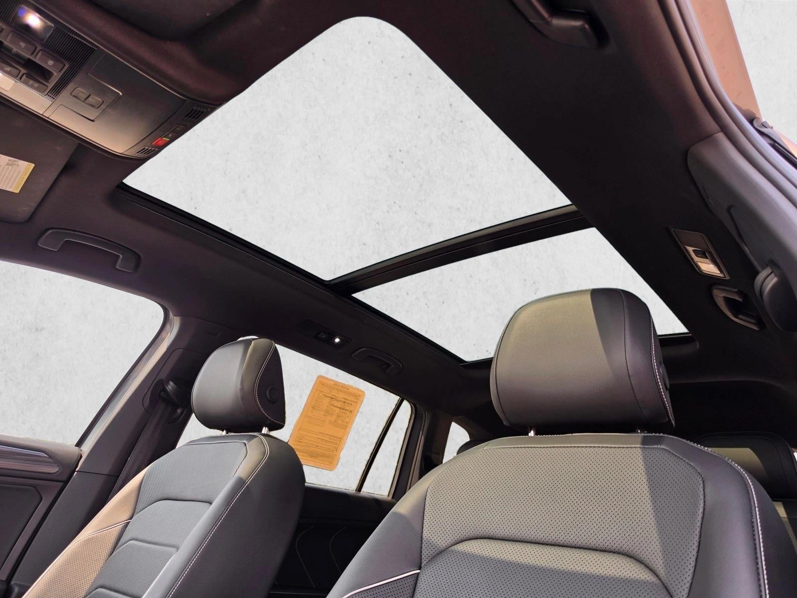 2022 Volkswagen Tiguan 2.0T SEL R-Line 4MOTION