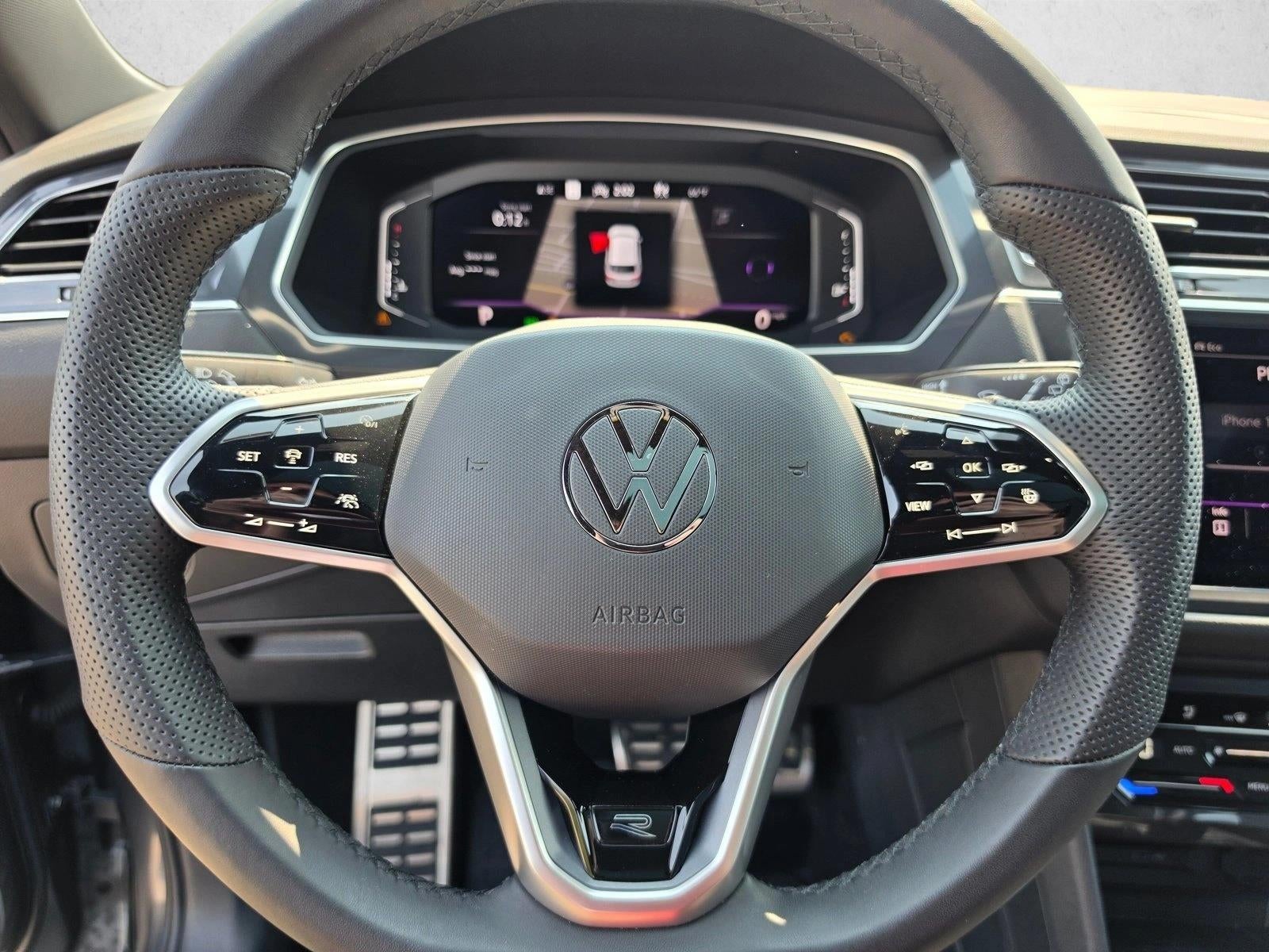 2022 Volkswagen Tiguan 2.0T SEL R-Line 4MOTION