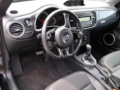2013 Volkswagen Beetle Convertible 2dr DSG 2.0T