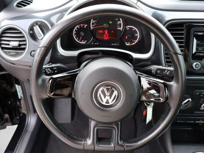 2013 Volkswagen Beetle Convertible 2dr DSG 2.0T