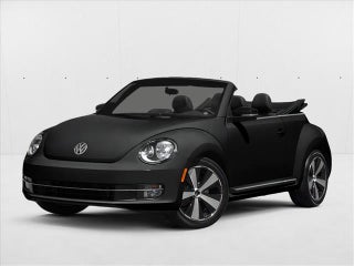 2013 Volkswagen Beetle Convertible 2dr DSG 2.0T