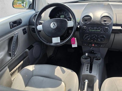 2002 Volkswagen New Beetle GLX