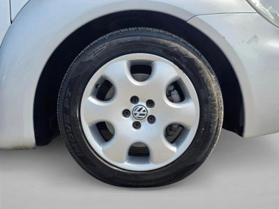 2002 Volkswagen New Beetle GLX