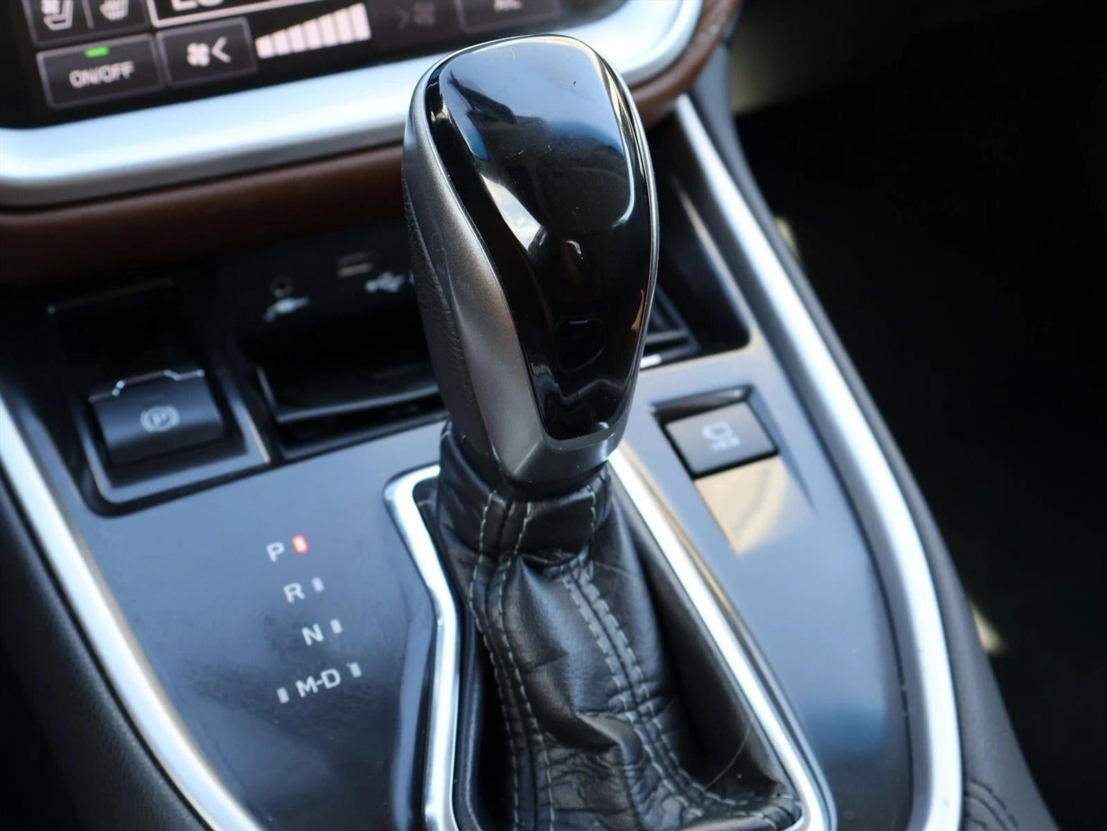 2022 Subaru Outback Touring CVT