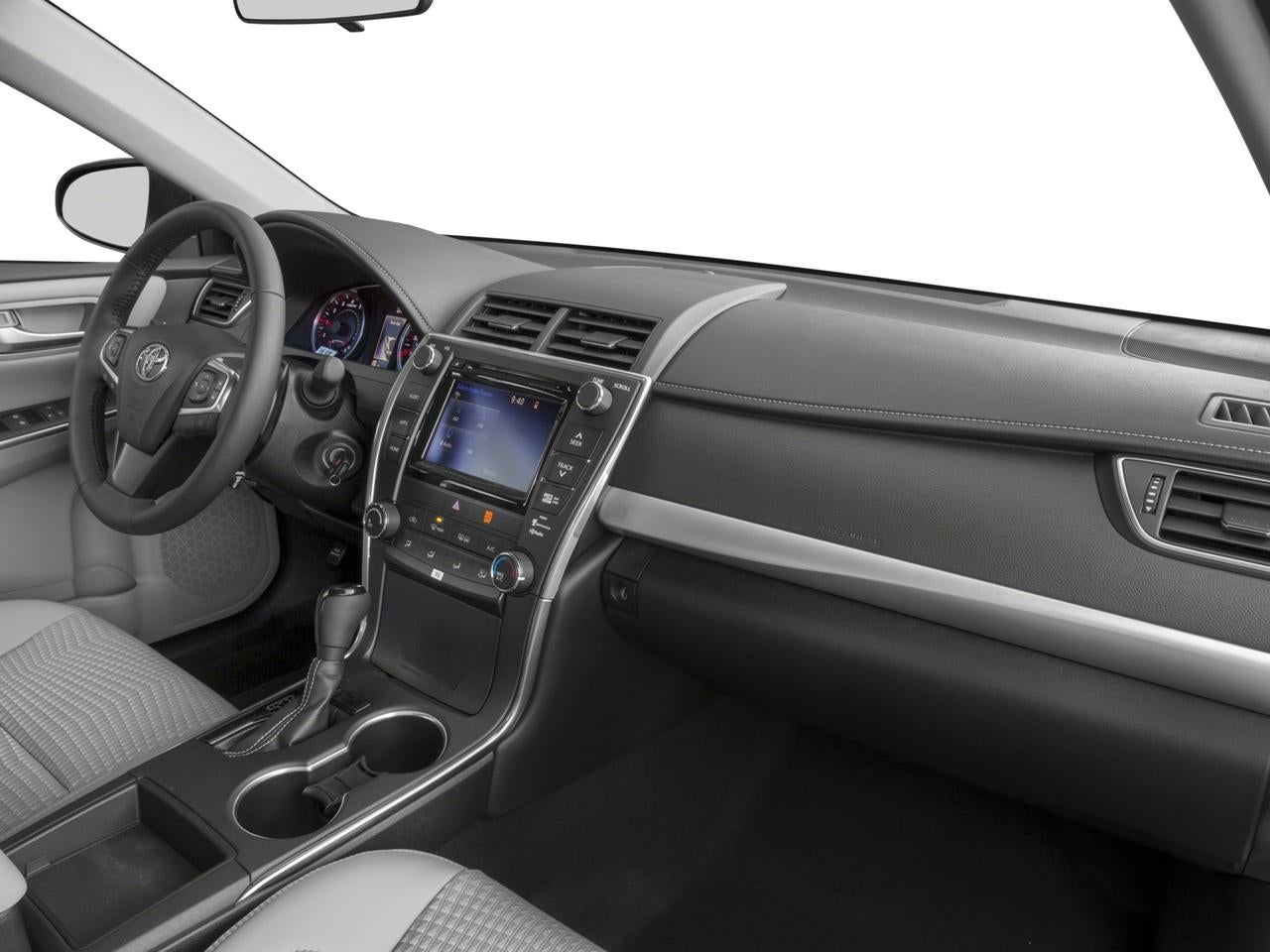 2017 Toyota Camry XSE Auto (Natl)