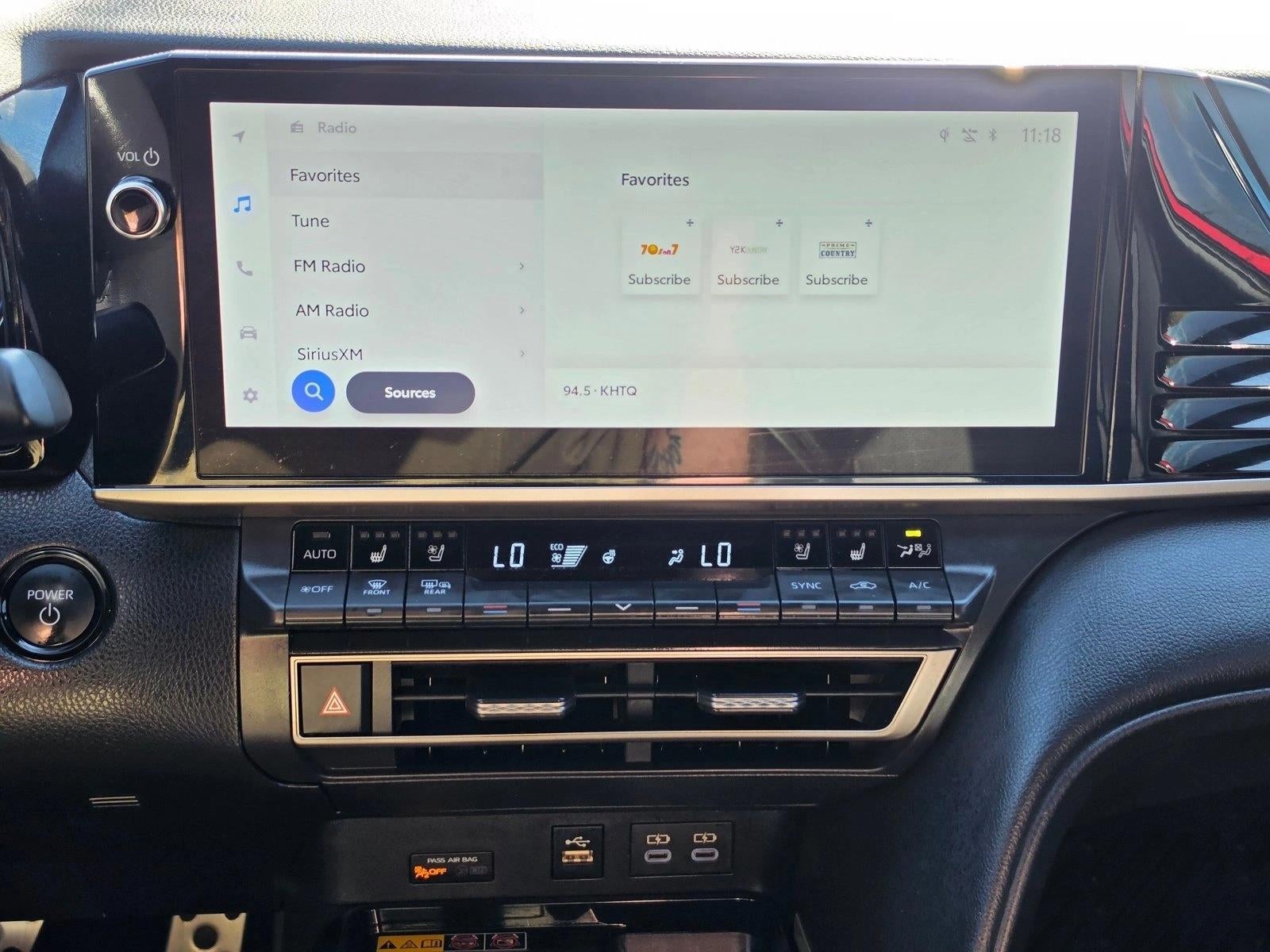 2025 Toyota Camry XSE AWD (Natl)