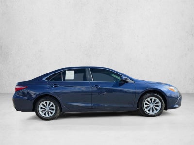 2016 Toyota Camry 4dr Sdn I4 Auto LE (Natl)