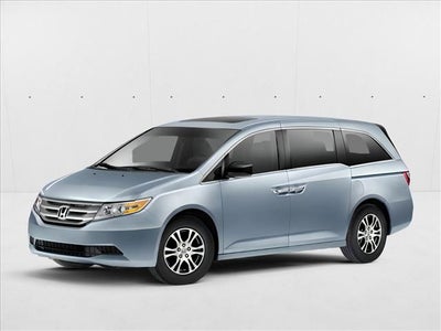 2011 Honda Odyssey EX-L with DVD Rear Entertainment System