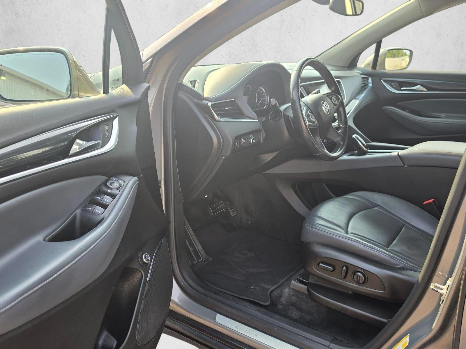 2019 Buick Enclave Essence AWD