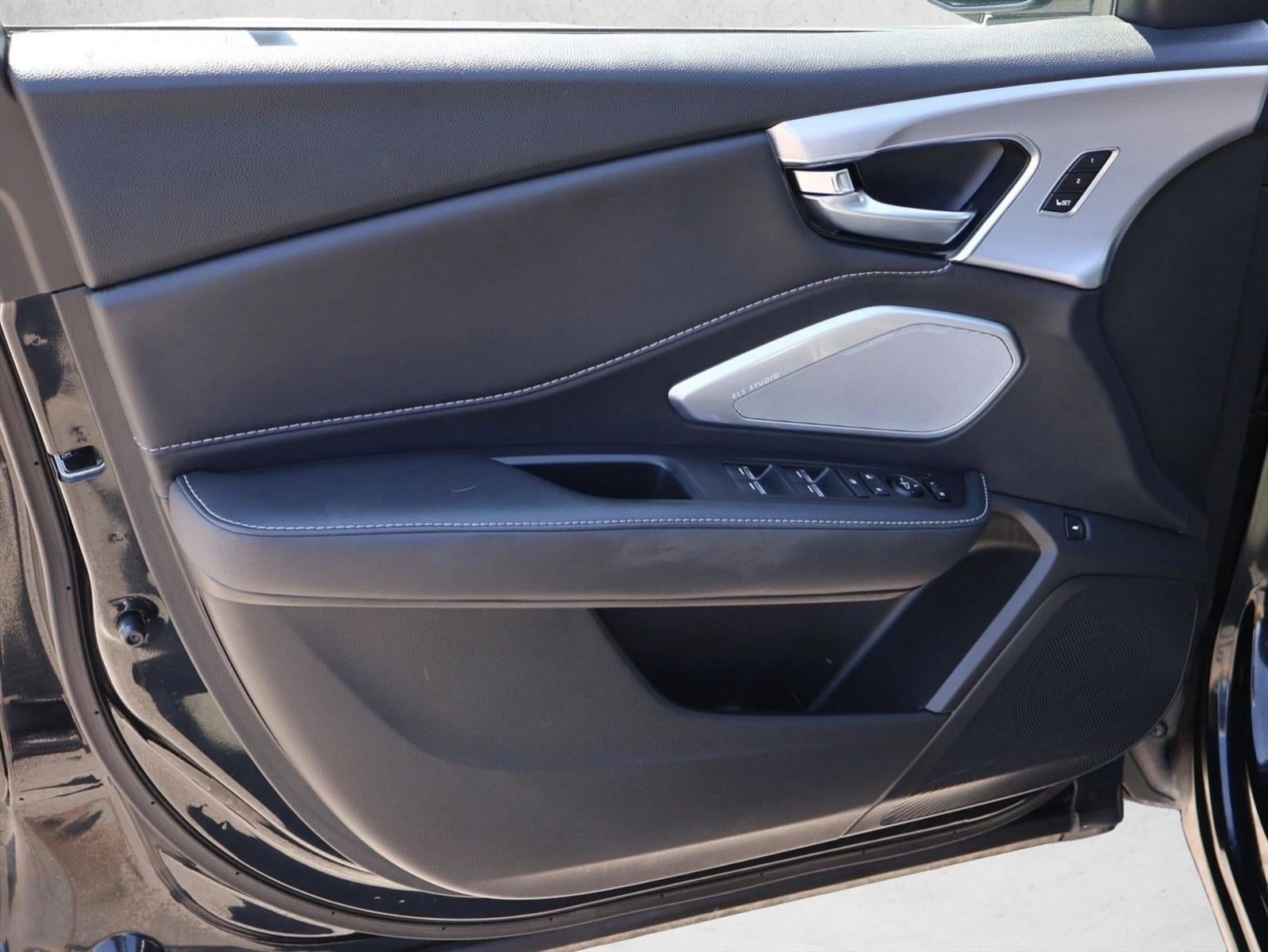 2023 Acura RDX SH-AWD w/Technology Package