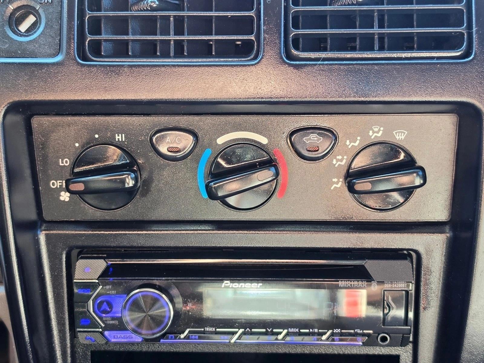 2004 Toyota Tacoma Base