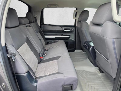 2016 Toyota Tundra 4WD Truck 4WD CrewMax Short Bed 5.7L FFV SR5 (SE)