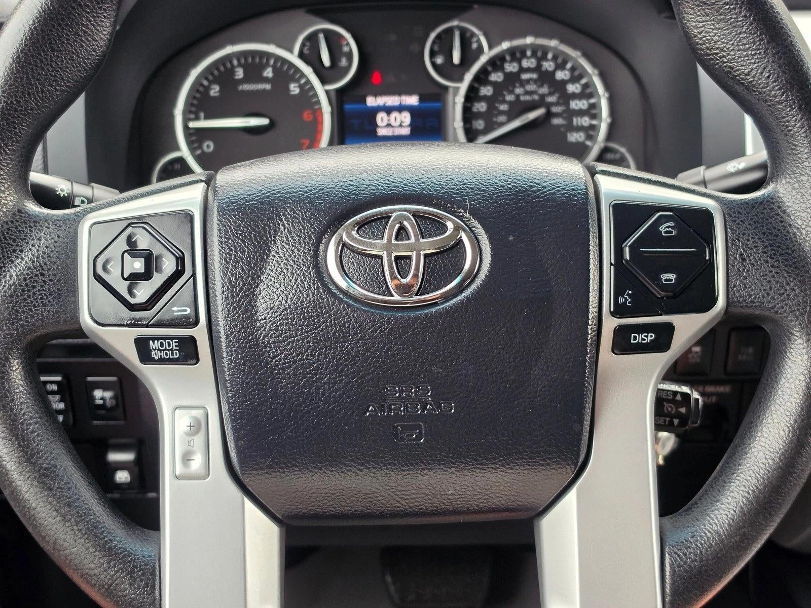 2016 Toyota Tundra 4WD Truck 4WD CrewMax Short Bed 5.7L FFV SR5 (SE)