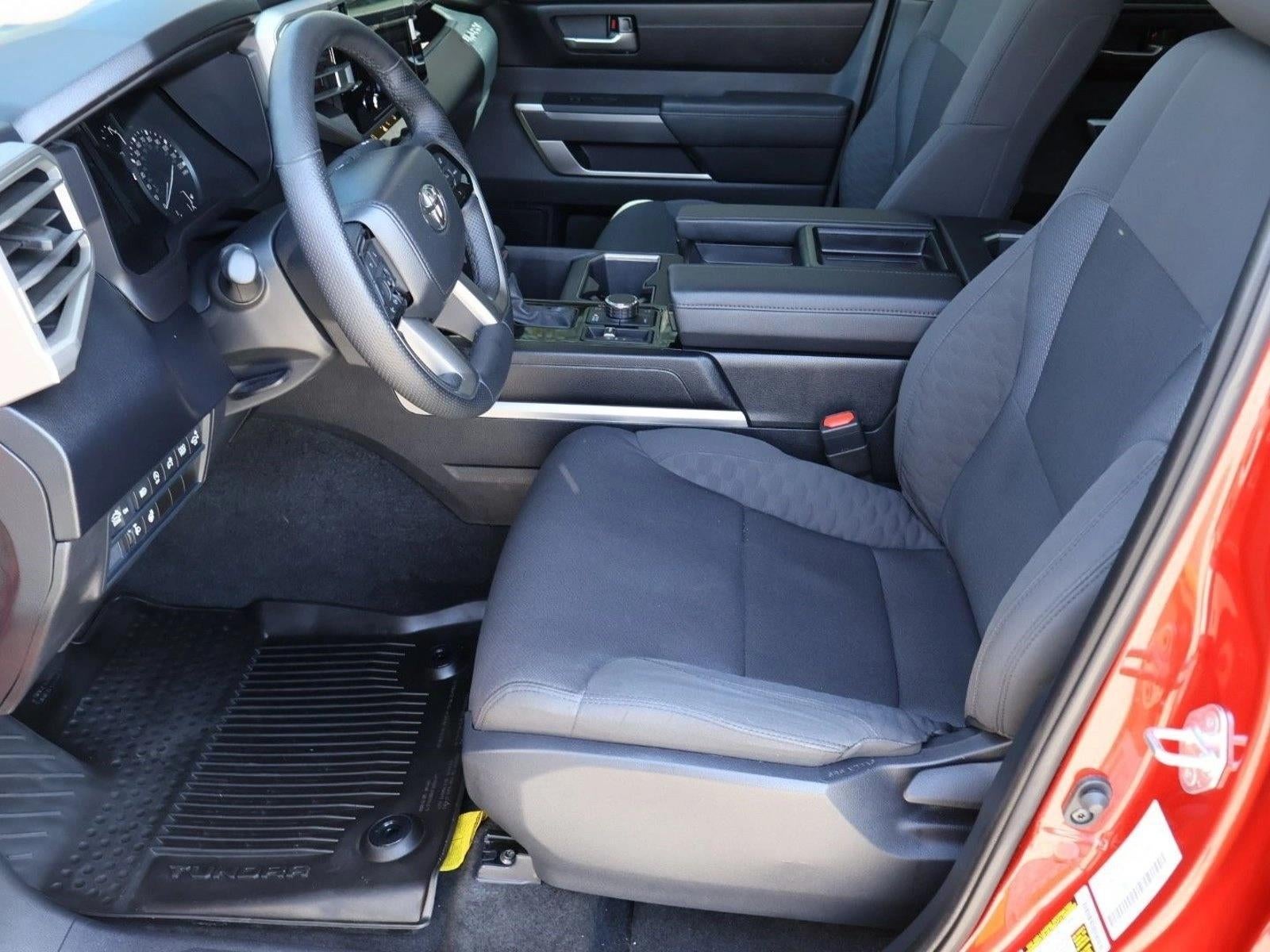 2024 Toyota Tundra 4WD 4WD SR5 CrewMax 6.5' Bed (Natl)