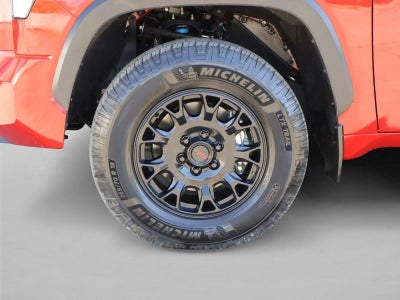2024 Toyota Tundra 4WD 4WD SR5 CrewMax 6.5' Bed (Natl)