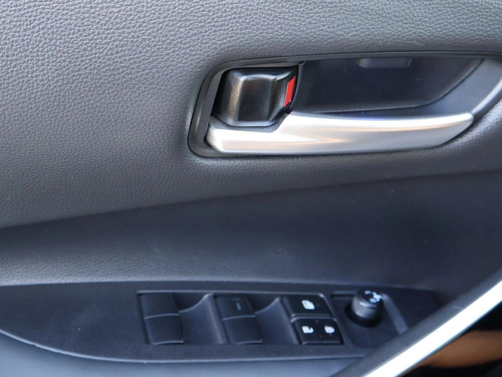 2025 Toyota Corolla XSE CVT (Natl)