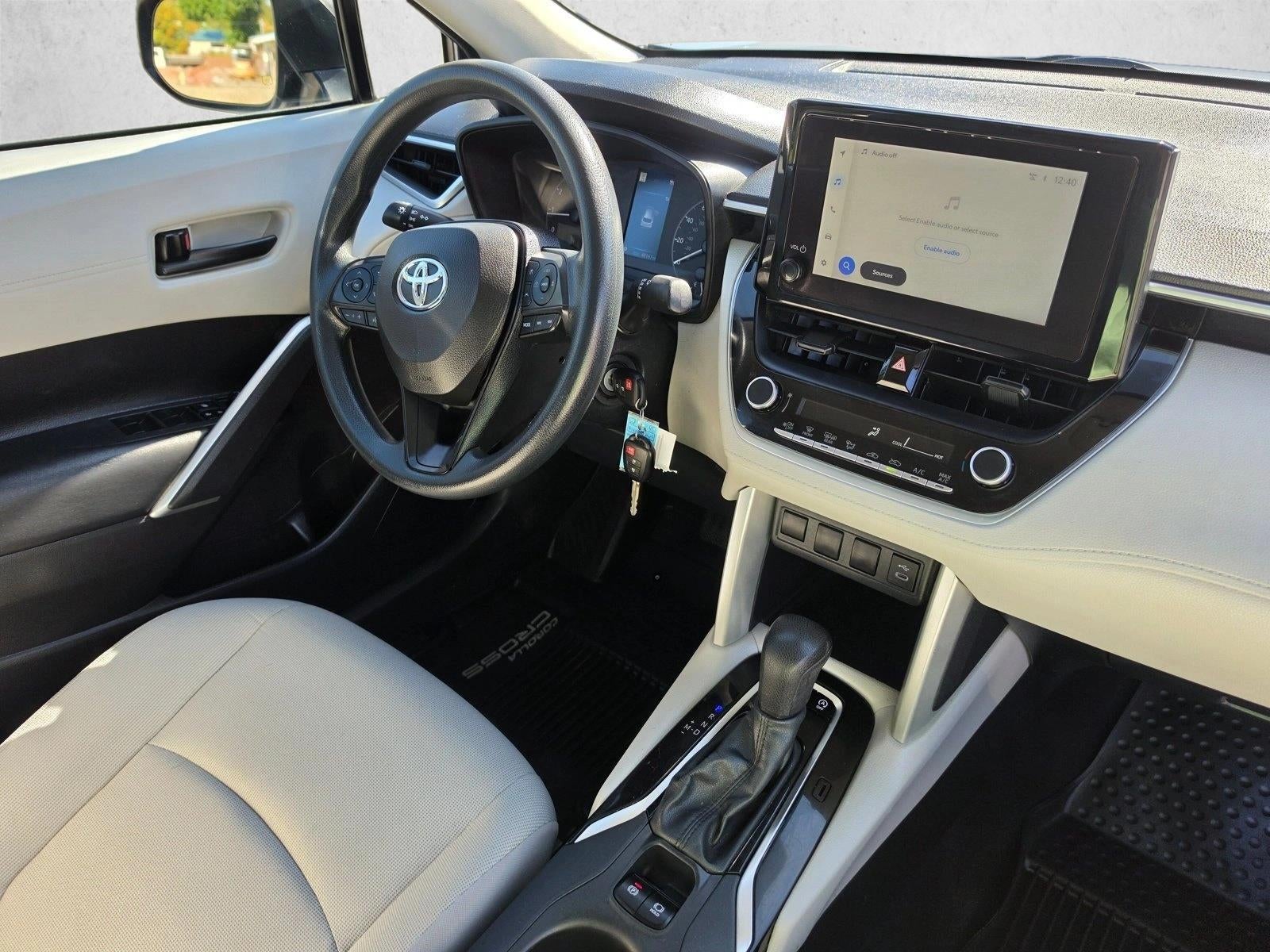 2024 Toyota Corolla Cross L 4WD (Natl)