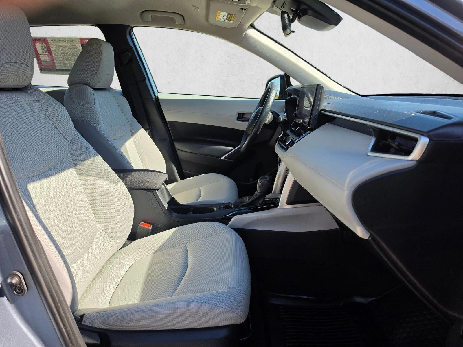 2024 Toyota Corolla Cross L 4WD (Natl)