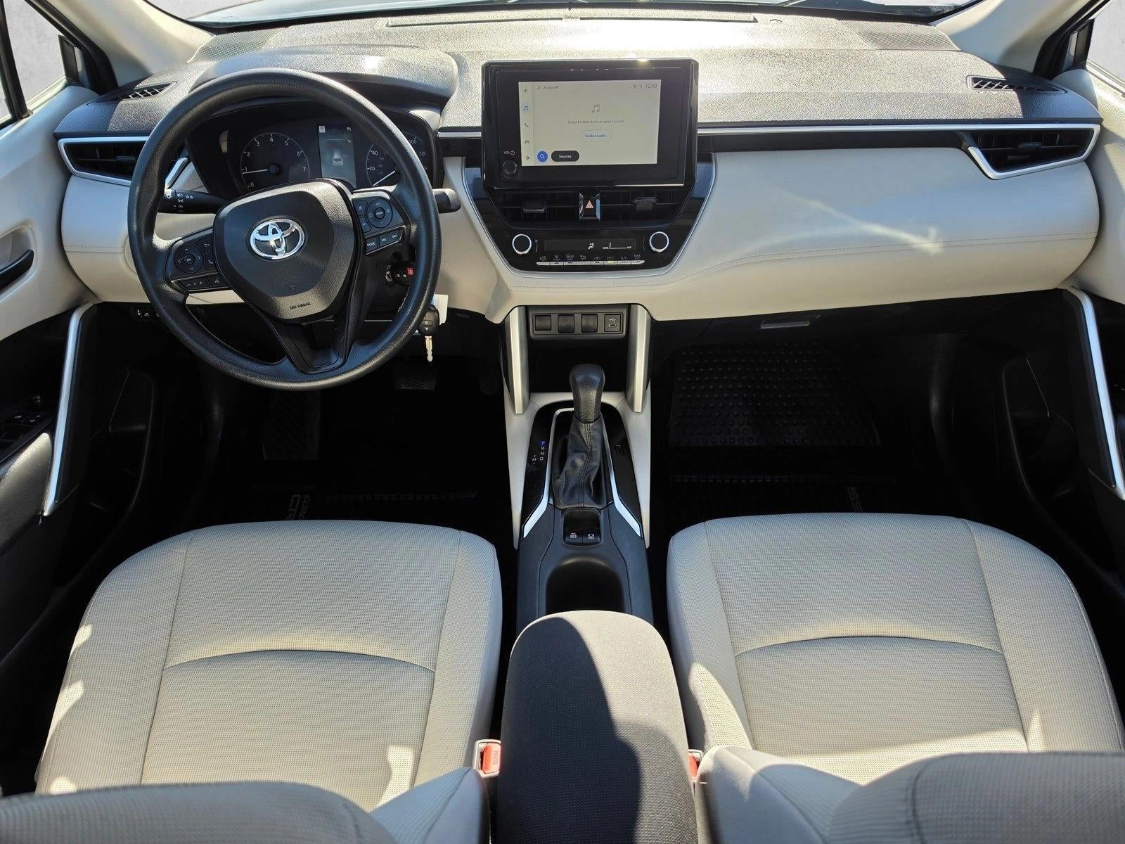 2024 Toyota Corolla Cross L 4WD (Natl)