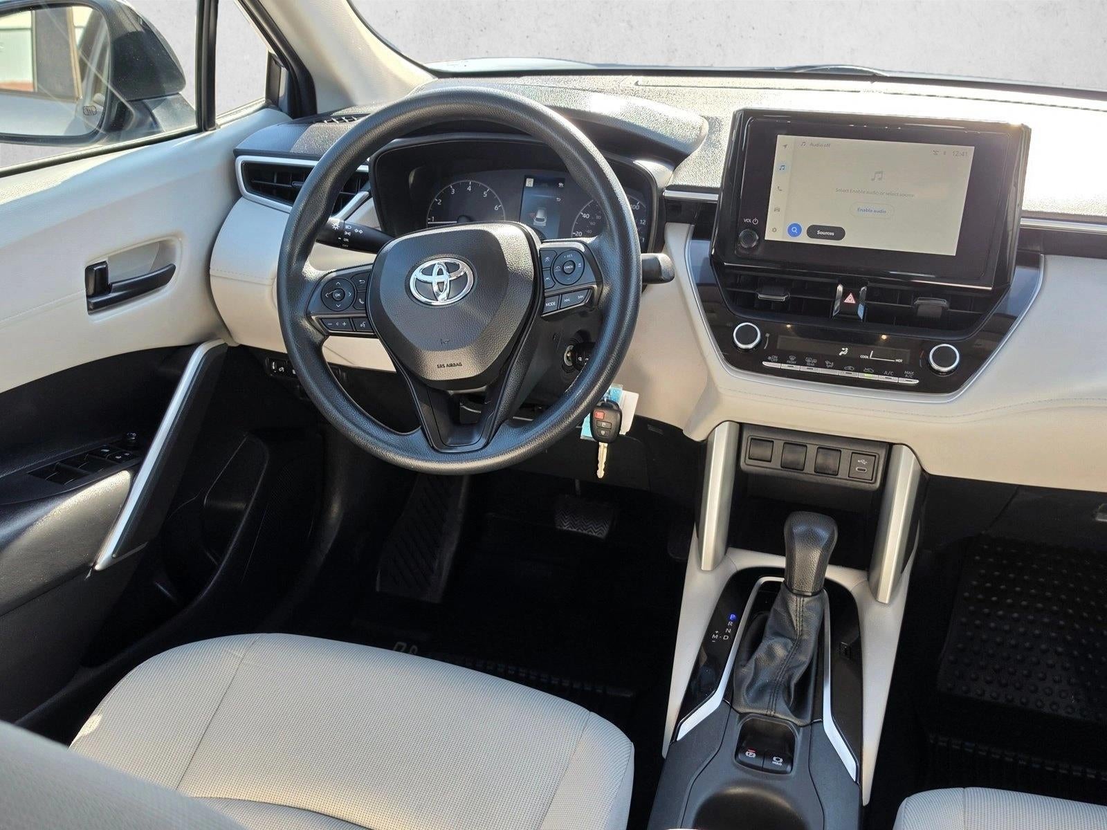 2024 Toyota Corolla Cross L 4WD (Natl)