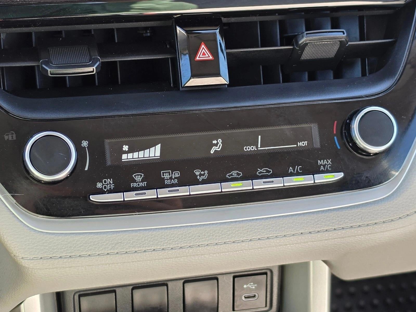 2024 Toyota Corolla Cross L 4WD (Natl)