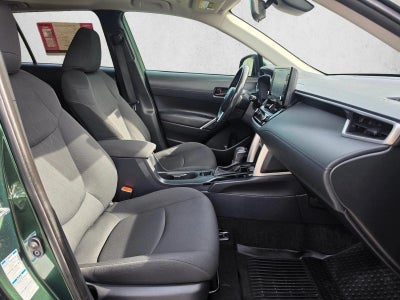 2022 Toyota Corolla Cross LE 4WD (Natl)