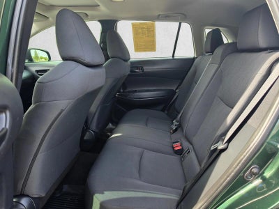 2022 Toyota Corolla Cross LE 4WD (Natl)